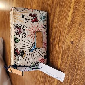 Dooney & Bourke Minnie, Tink & Dumbo Cosmetic Bad